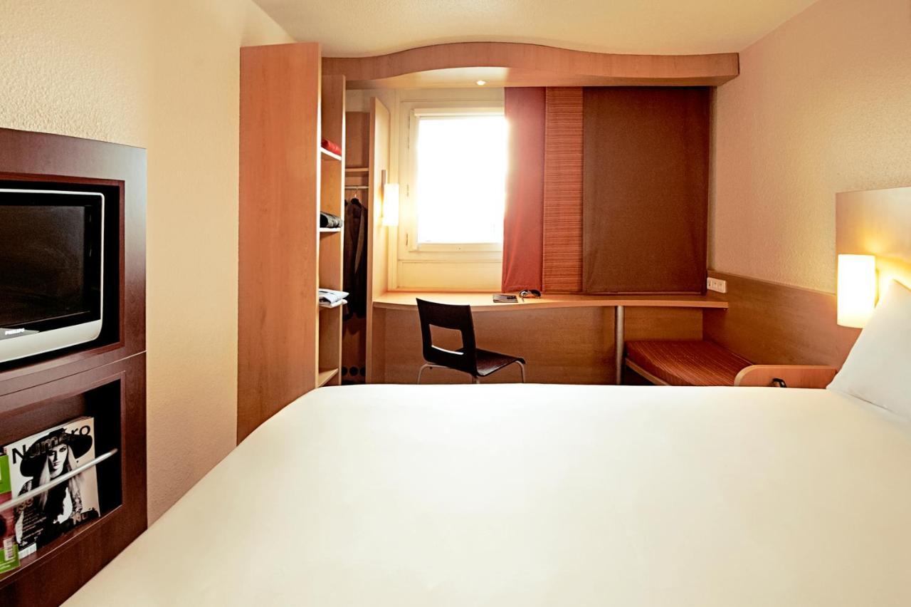 Ibis Oran Les Falaises Kültér fotó
